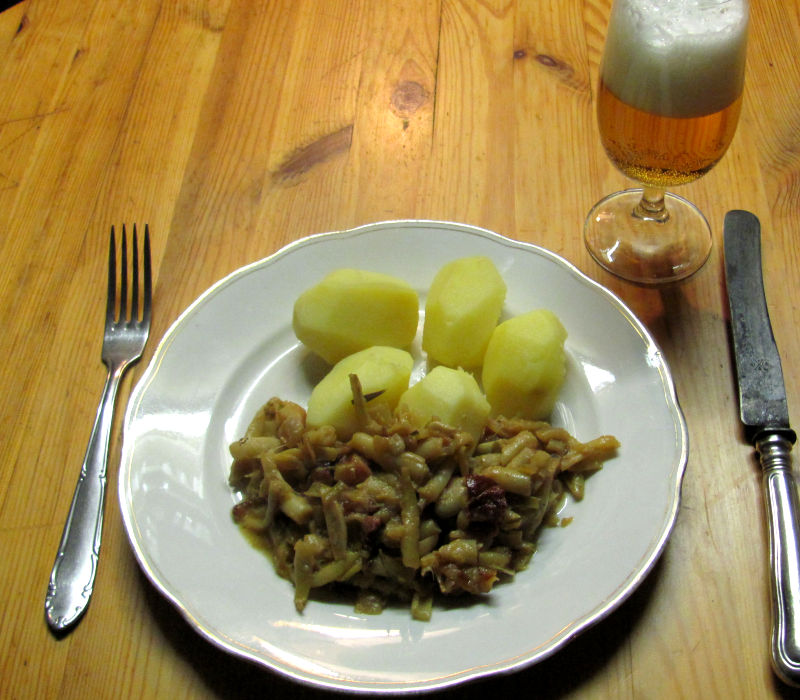 Kartoffeln gelbe Bohnen mit Ingwer und Senf