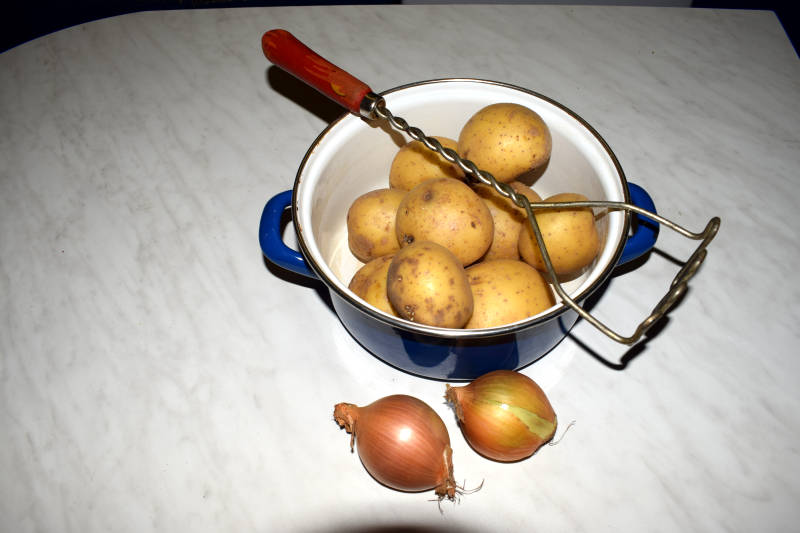 Kartoffelbrei mit Zwiebeln